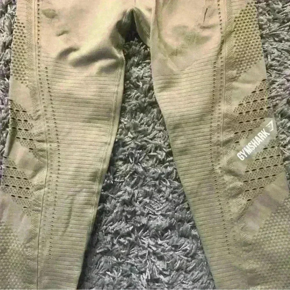 GymShark Leggings Great Condition Green - Picture 5 of 6